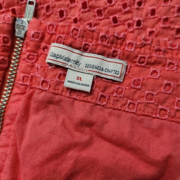 Gap Maternity Dress - Picture 5 of 5